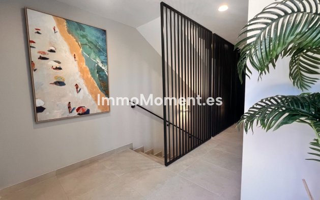 Lange termijn verhuur - Appartement - Estepona  - Cancelada
