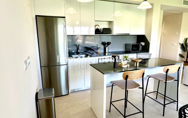 Lange termijn verhuur - Appartement - Estepona  - Cancelada