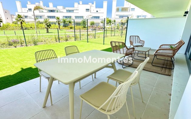 Lange termijn verhuur - Appartement - Estepona  - Cancelada
