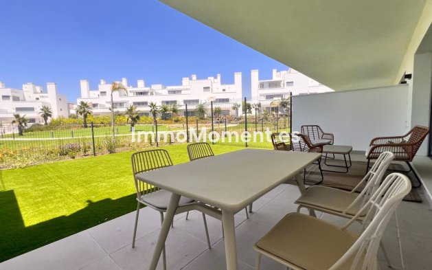 Lange termijn verhuur - Appartement - Estepona  - Cancelada