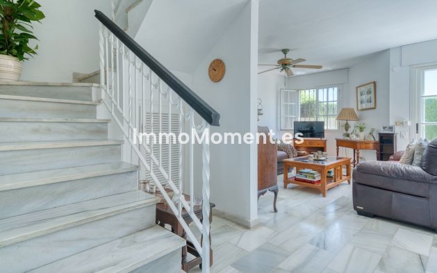 Wiederverkauf - Reihenhaus - Estepona  - Bel Air