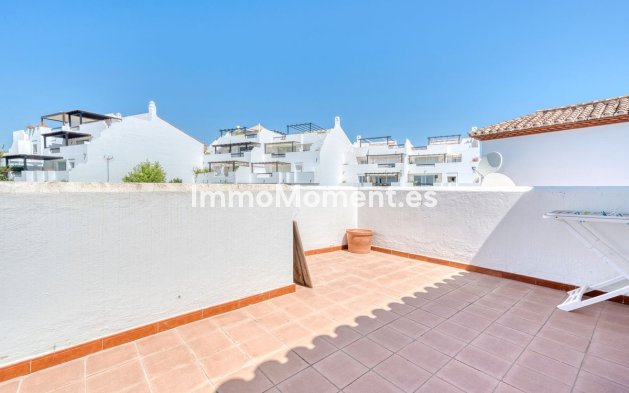 Wiederverkauf - Reihenhaus - Estepona  - Bel Air