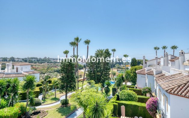 Wiederverkauf - Reihenhaus - Estepona  - Bel Air