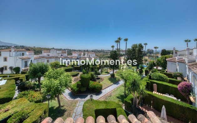 Wiederverkauf - Reihenhaus - Estepona  - Bel Air