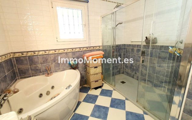 Reventa - Villa independiente - Fuengirola - Torreblanca