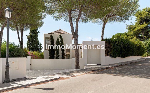 Revente - Villa individuelle - Estepona  - New Golden Mile