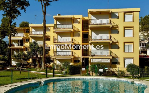 Wiederverkauf - Wohnung - Estepona  - Estepona Centro