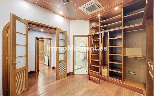 Resale - Townhouse - Málaga - Málaga Este