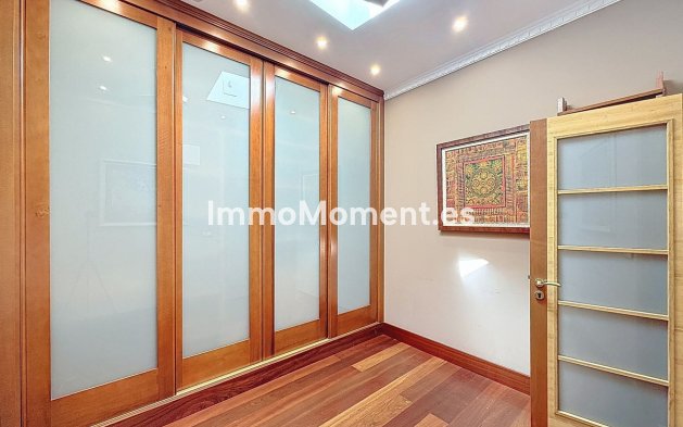 Resale - Townhouse - Málaga - Málaga Este