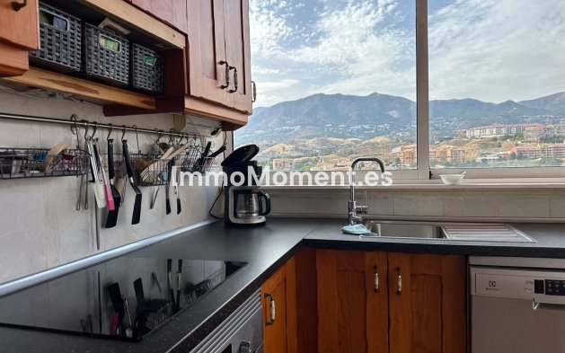 Resale - Apartment - Fuengirola - Fuengirola Centro