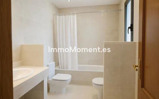 Revente - Maison mitoyenne - Estepona  - Bel Air