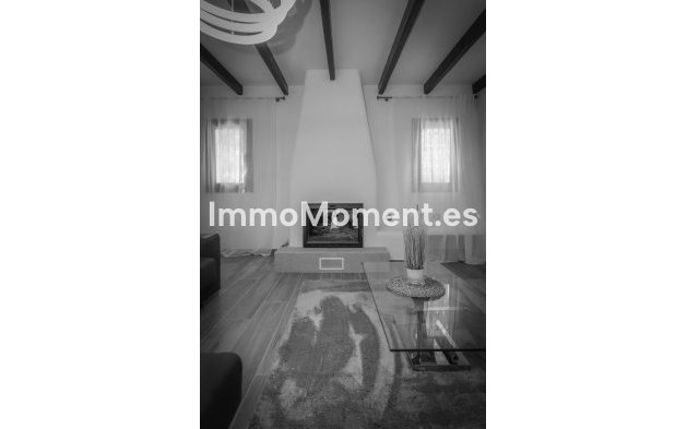 Bestaande woning - Vrijstaande villa - Binnenland  - Guaro