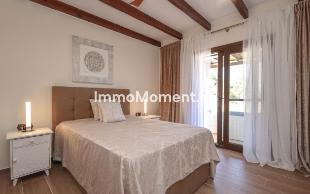 Bestaande woning - Vrijstaande villa - Binnenland  - Guaro