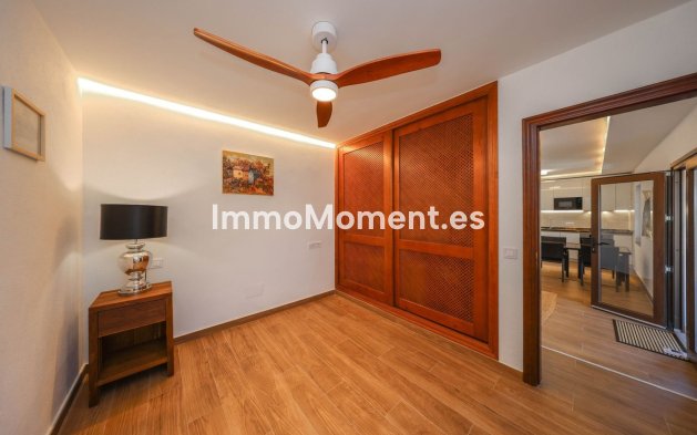 Bestaande woning - Vrijstaande villa - Binnenland  - Guaro