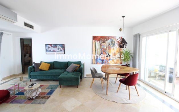 Wiederverkauf - Wohnung - Estepona  - El Presidente
