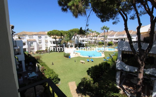 Wiederverkauf - Wohnung - Estepona  - El Presidente