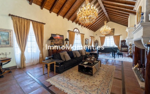 Bestaande woning - Vrijstaande villa - Marbella - La Mairena