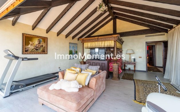 Bestaande woning - Vrijstaande villa - Marbella - La Mairena