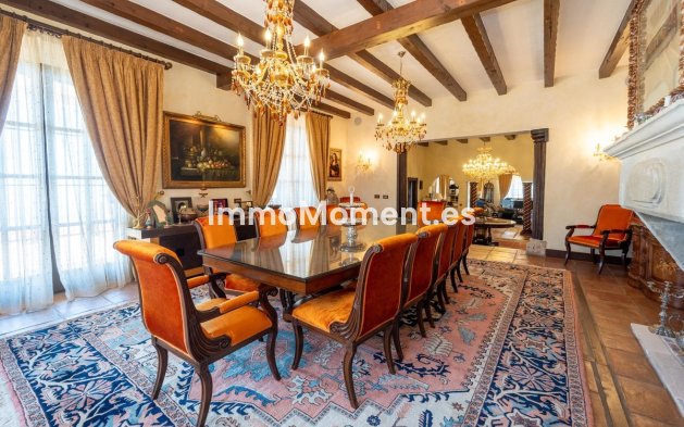 Bestaande woning - Vrijstaande villa - Marbella - La Mairena
