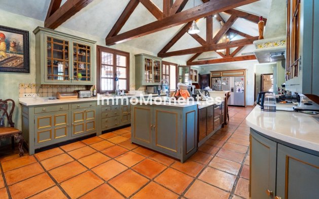 Bestaande woning - Vrijstaande villa - Marbella - La Mairena