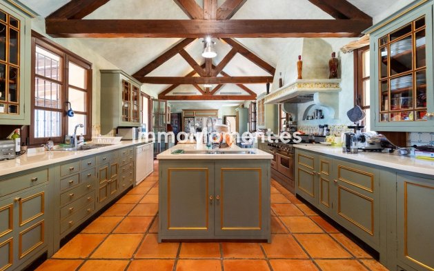 Bestaande woning - Vrijstaande villa - Marbella - La Mairena