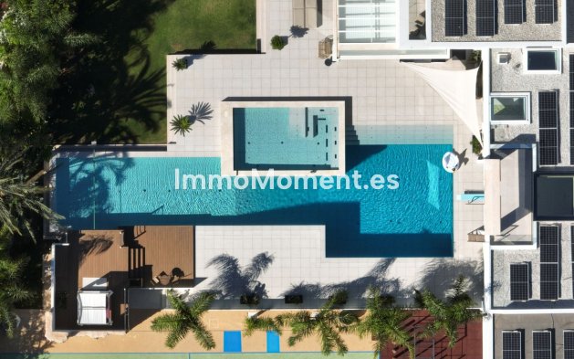 Reventa - Villa independiente - Estepona  - New Golden Mile