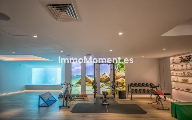Reventa - Villa independiente - Estepona  - New Golden Mile