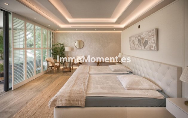 Reventa - Villa independiente - Estepona  - New Golden Mile