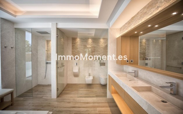 Reventa - Villa independiente - Estepona  - New Golden Mile