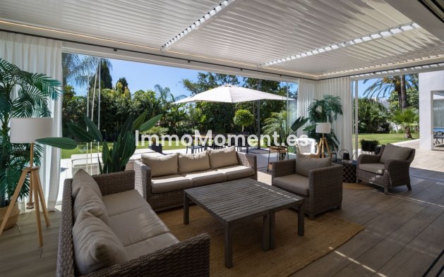 Reventa - Villa independiente - Estepona  - New Golden Mile