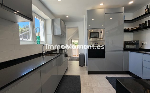 Reventa - Villa independiente - Benalmadena - Benalmadena Costa