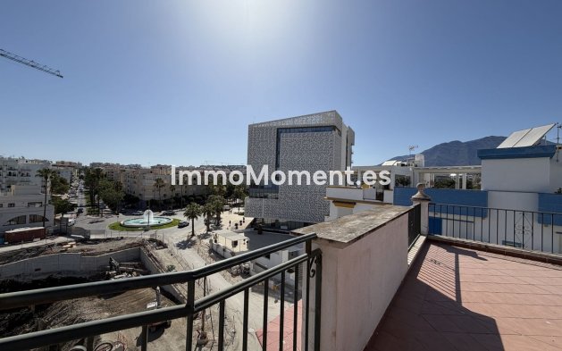 Resale - Apartment - Estepona - Estepona Centro