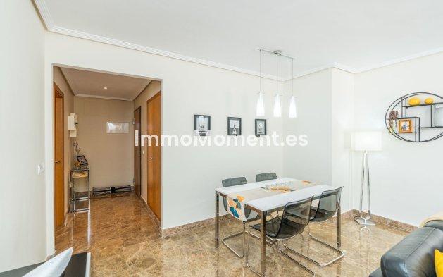 Wiederverkauf - Wohnung - Estepona  - Selwo