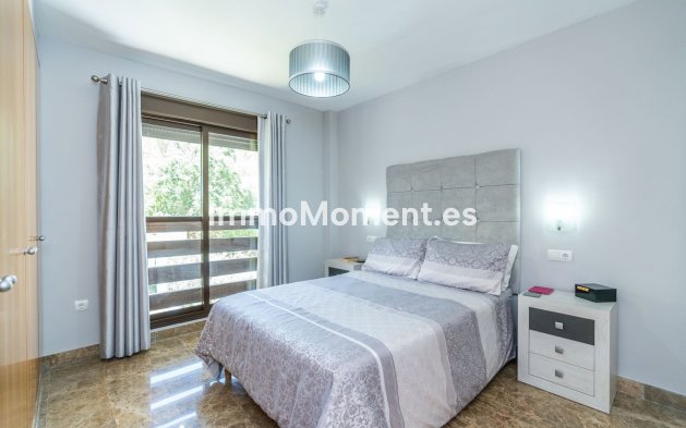 Wiederverkauf - Wohnung - Estepona  - Selwo
