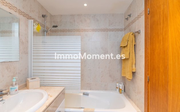 Wiederverkauf - Wohnung - Estepona  - Selwo