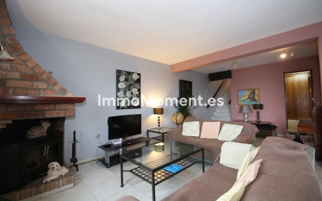 Reventa - Villa independiente - Estepona  - Estepona Centro