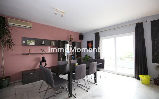 Reventa - Villa independiente - Estepona  - Estepona Centro
