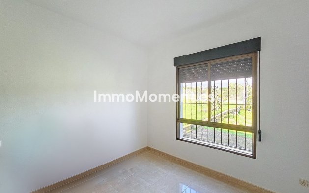 Bestaande woning - Landhuis - Estepona  - El Padron