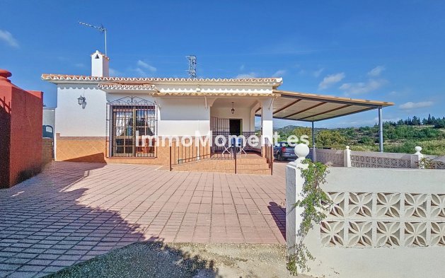 Bestaande woning - Landhuis - Estepona  - El Padron
