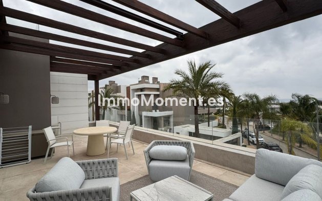 Wiederverkauf - Wohnung - Estepona  - Cancelada