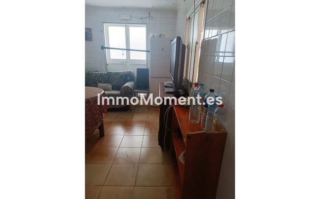 Resale - Townhouse - Estepona - Cancelada