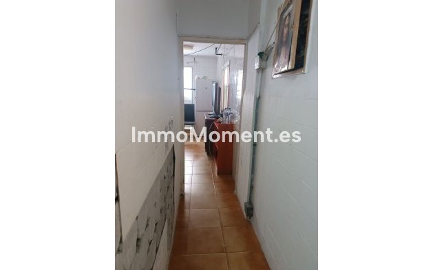 Resale - Townhouse - Estepona - Cancelada