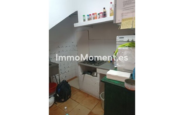 Resale - Townhouse - Estepona - Cancelada