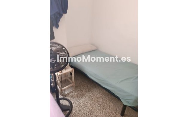 Resale - Townhouse - Estepona - Cancelada