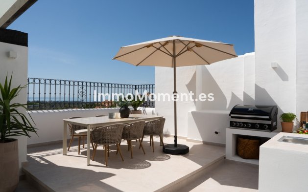 Resale - Apartment - Benahavís - Benahavís Centro