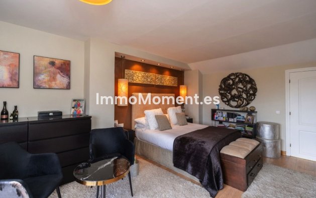 Resale - Apartment - Estepona - Bel Air