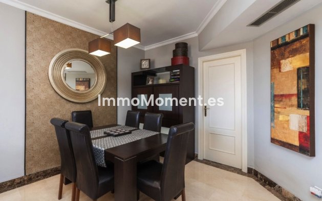 Resale - Apartment - Estepona - Bel Air