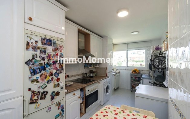 Resale - Apartment - Estepona - Bel Air