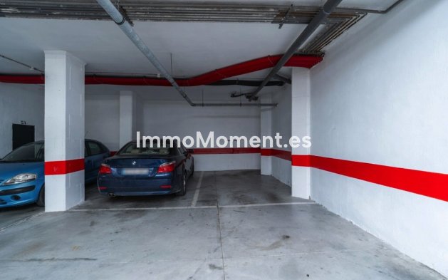 Resale - Apartment - Estepona - Bel Air