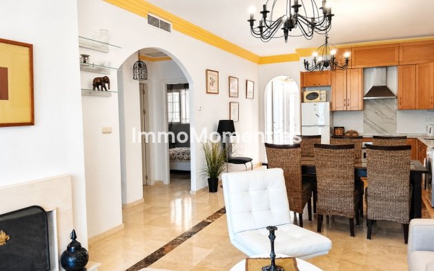 Wiederverkauf - Wohnung - Marbella - Nueva Andalucía